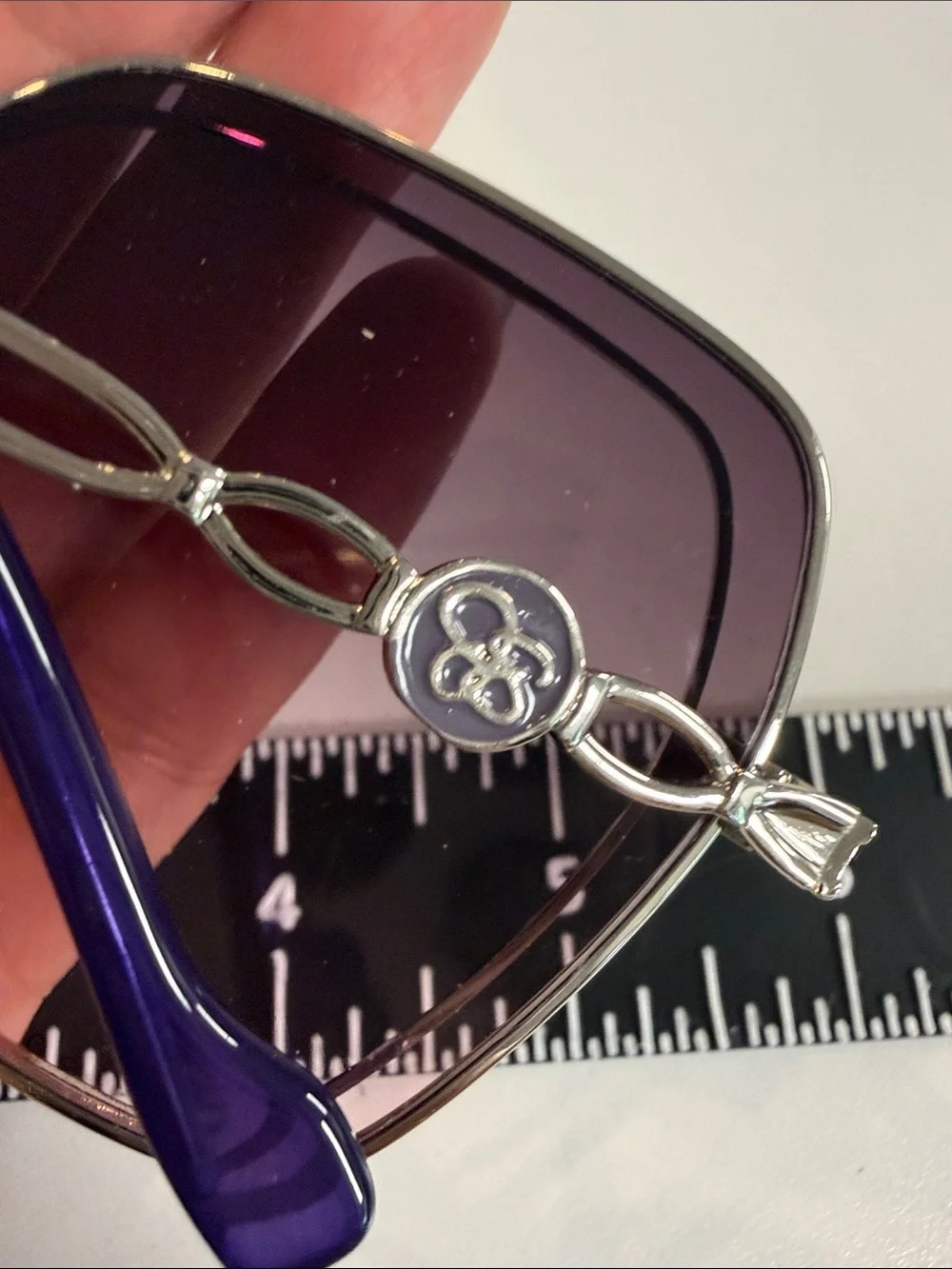 Jessica Simpson Purple Gradient Oversized Square Sunglasses